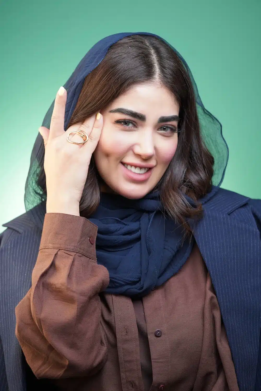 زراعة الحواجب